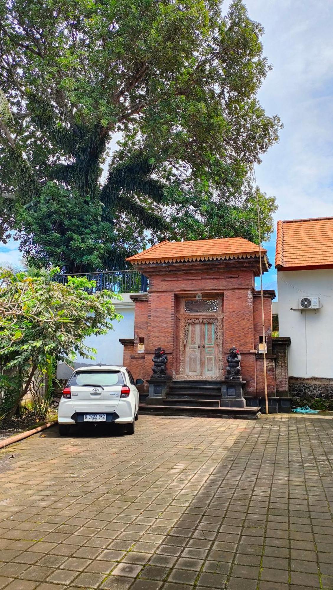 Puri Abian Ari Homestay